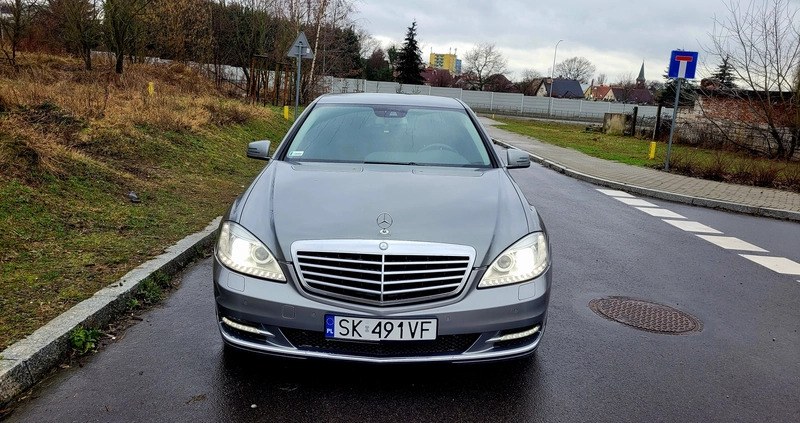 Mercedes-Benz Klasa S cena 68000 przebieg: 265000, rok produkcji 2010 z Szczecin małe 137